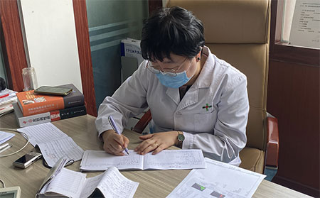 潍坊银康医院专家介绍 - 潍坊东方银屑病研究院 (潍坊银康医院)