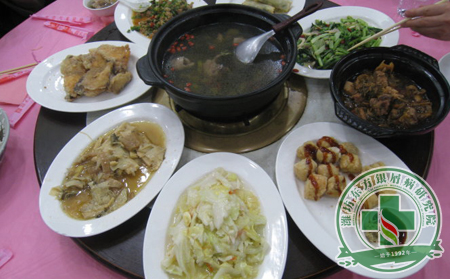 银屑病的饮食应遵循四个重要方面