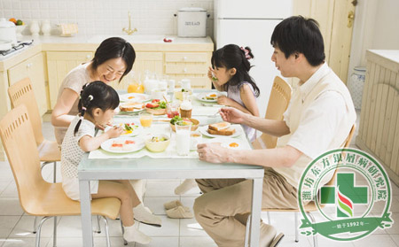 银屑病患者在家庭饮食中应注意什么