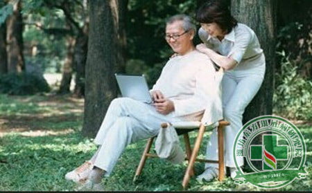银屑病患者冬季保养的着重点  