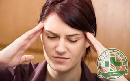 对于突发性偏头痛，银屑病患者该怎么解决？