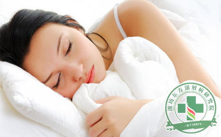 想要春眠不觉晓，银屑病患者睡前该怎么做?