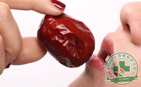 春吃枣对身体可以，但银屑病患者仍要注意哪些问题