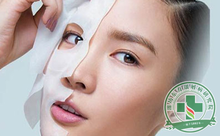 皮肤干痒怎么办？关注银屑病患者皮肤健康护理方式