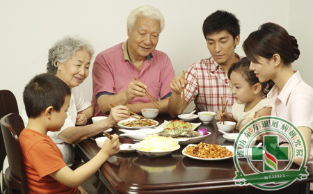 使用什么疗法治银屑病需要忌口