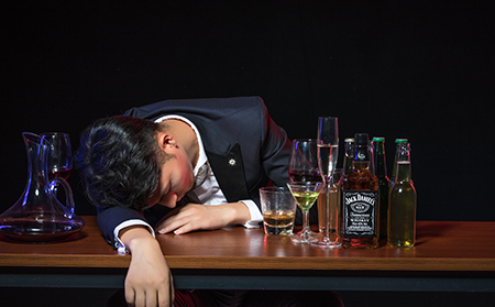 酒精会加剧银皮肤癣的原因